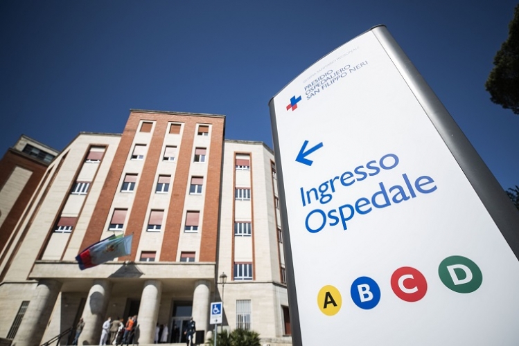 foto ingresso san filippo neri ospedale