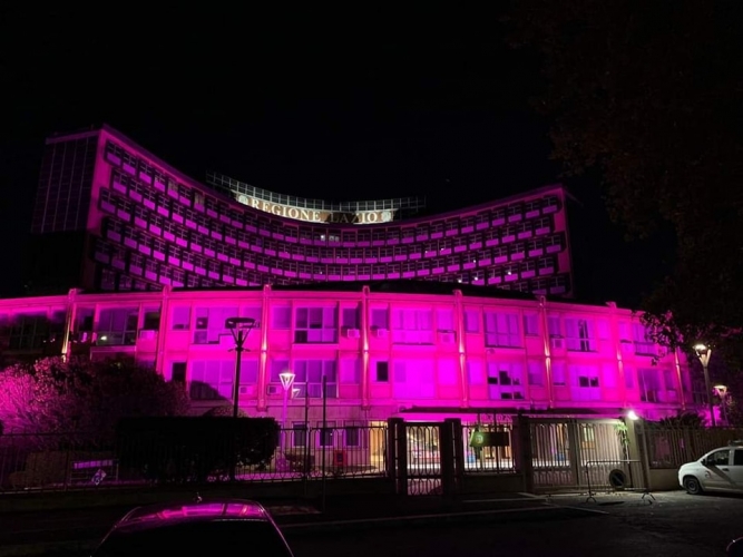 Ottobre Rosa 2022. La lotta contro il tumore al seno non si ferma
