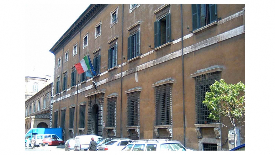 2 PALAZZO DEL COMMENDATORE FACCIATA