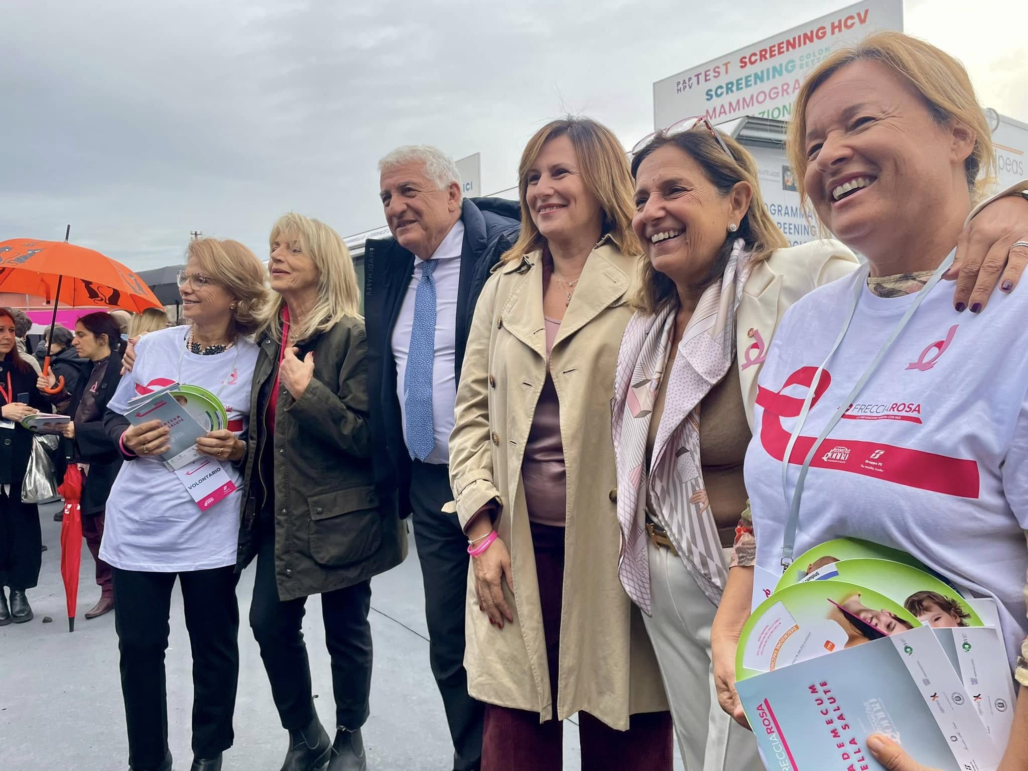 FrecciaRosa: eseguite oltre 400 prestazioni tra vaccini e screening a Roma